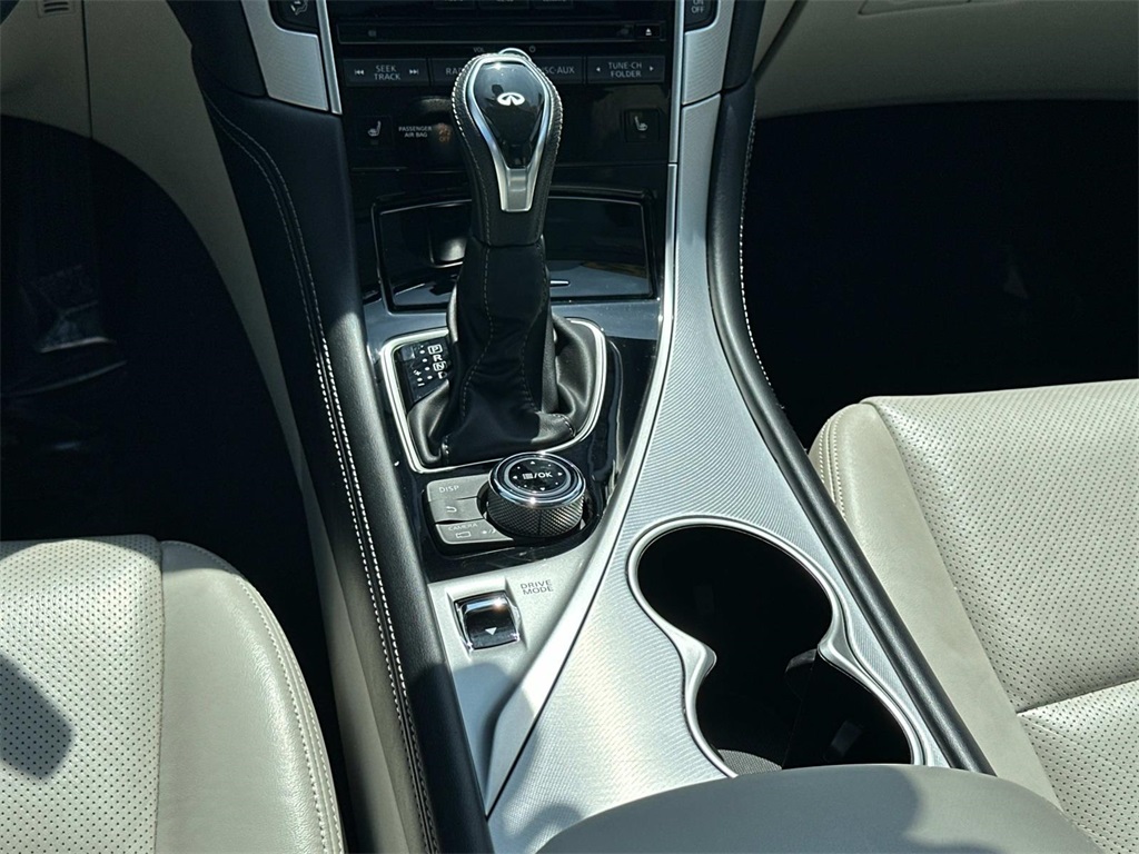 2022 Infiniti Q50 LUXE AWD photo 5