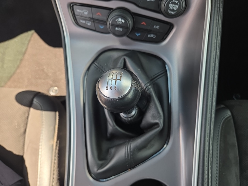 2022 Dodge Challenger R/T photo 20