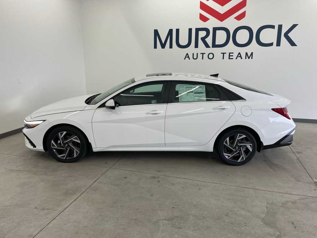 2025 Hyundai Elantra Hybrid Limited photo 2