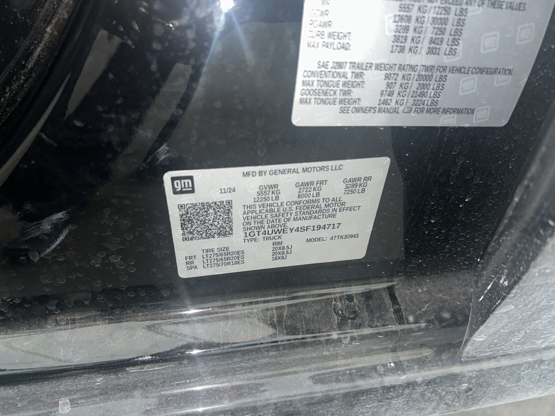 2025 GMC Sierra Denali's photo