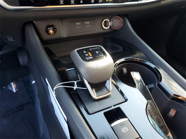 2026 Nissan Rogue SV photo 15