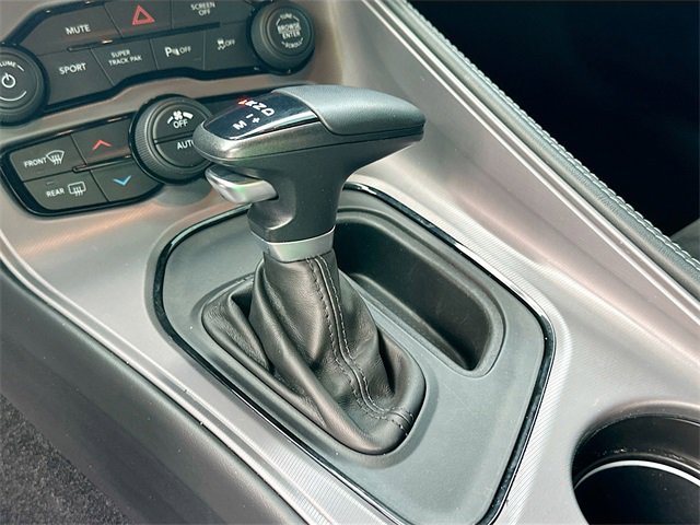 2023 Dodge Challenger R/T photo 17