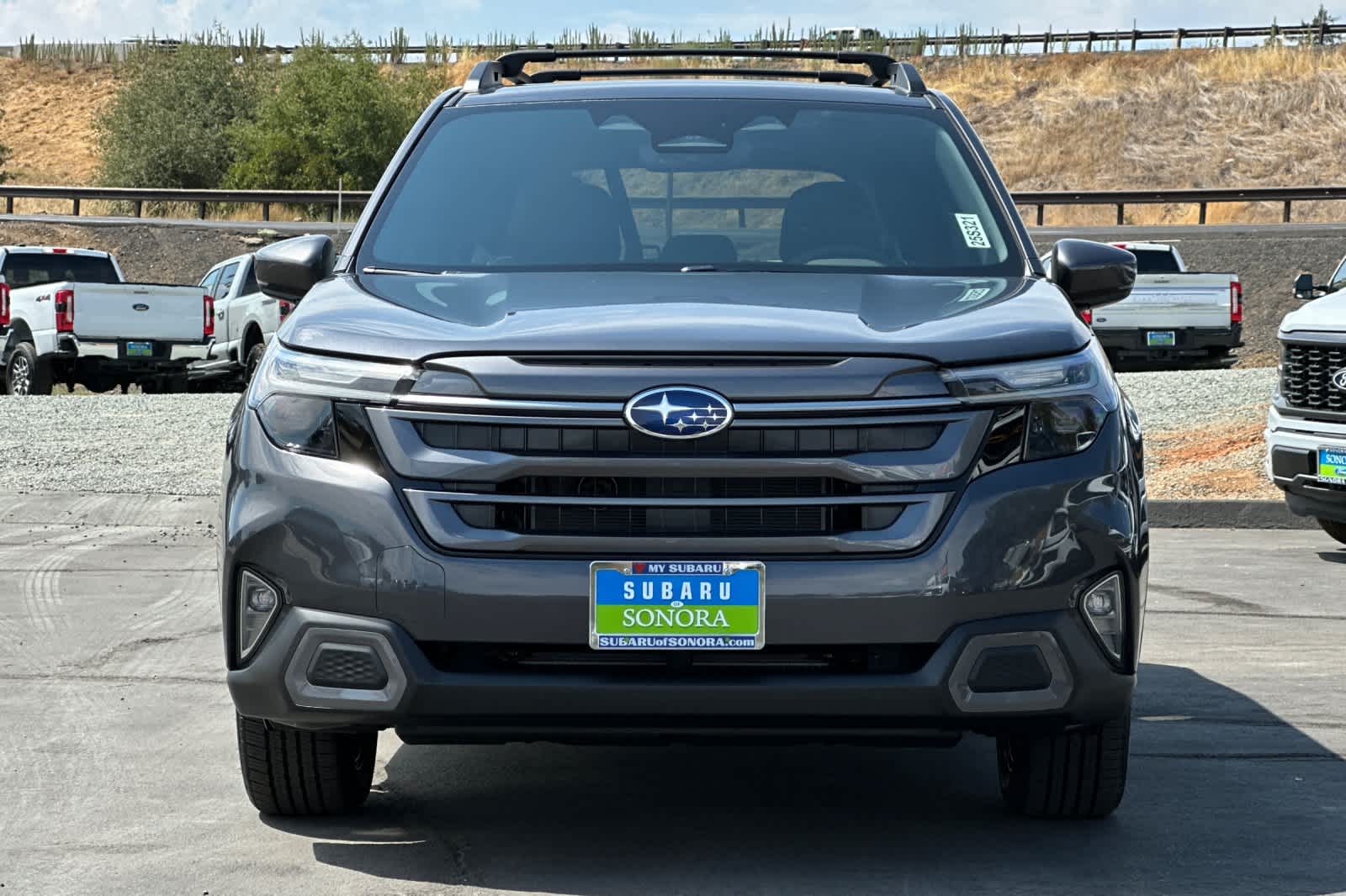 2025 Subaru Forester Limited photo 3