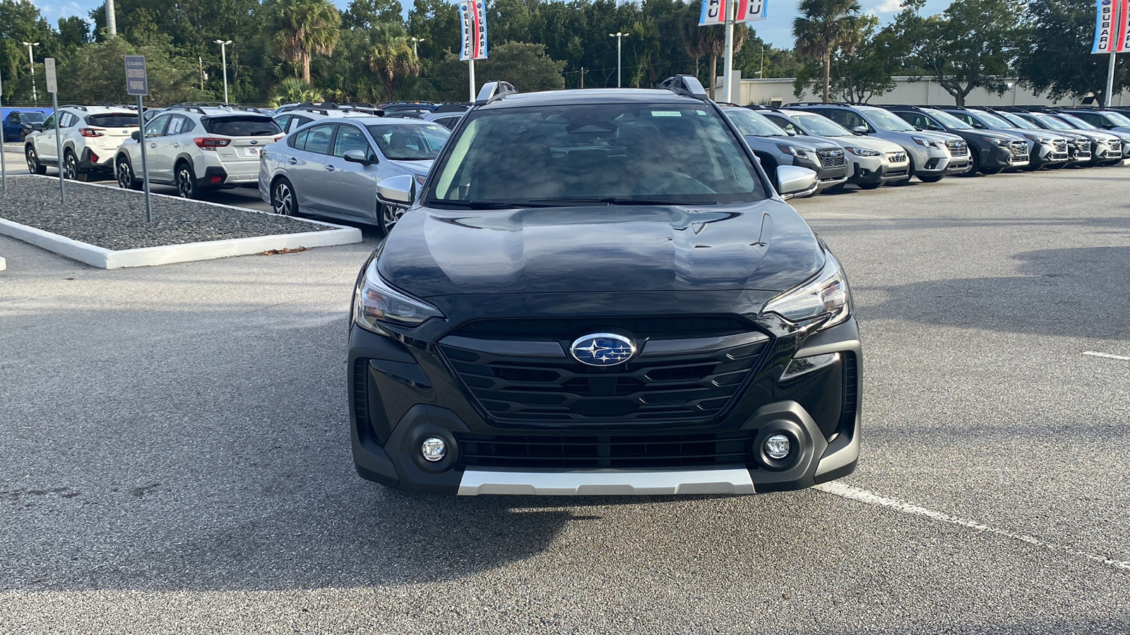 2025 Subaru Outback Touring photo 2