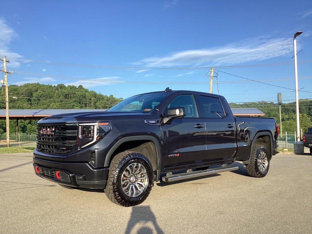 2022 GMC Sierra 1500 AT4's photo