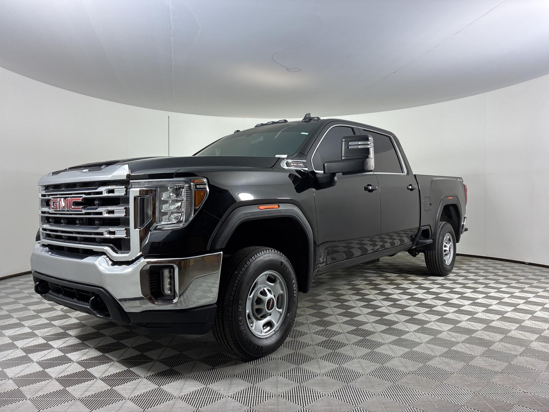 2021 GMC Sierra 2500HD SLE's photo