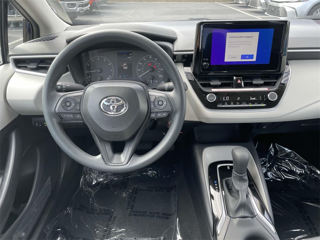 2025 Toyota Corolla LE photo 13