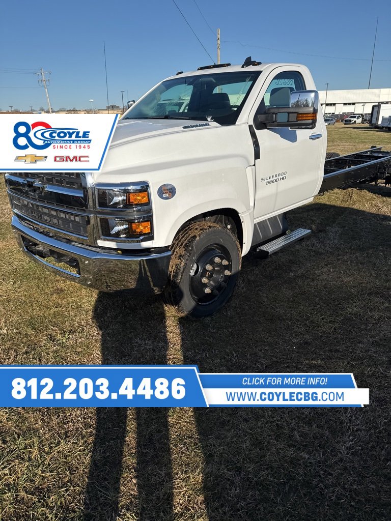 2024 Chevrolet Silverado 4500 Medium Duty Chassis Cab Work Truck's photo