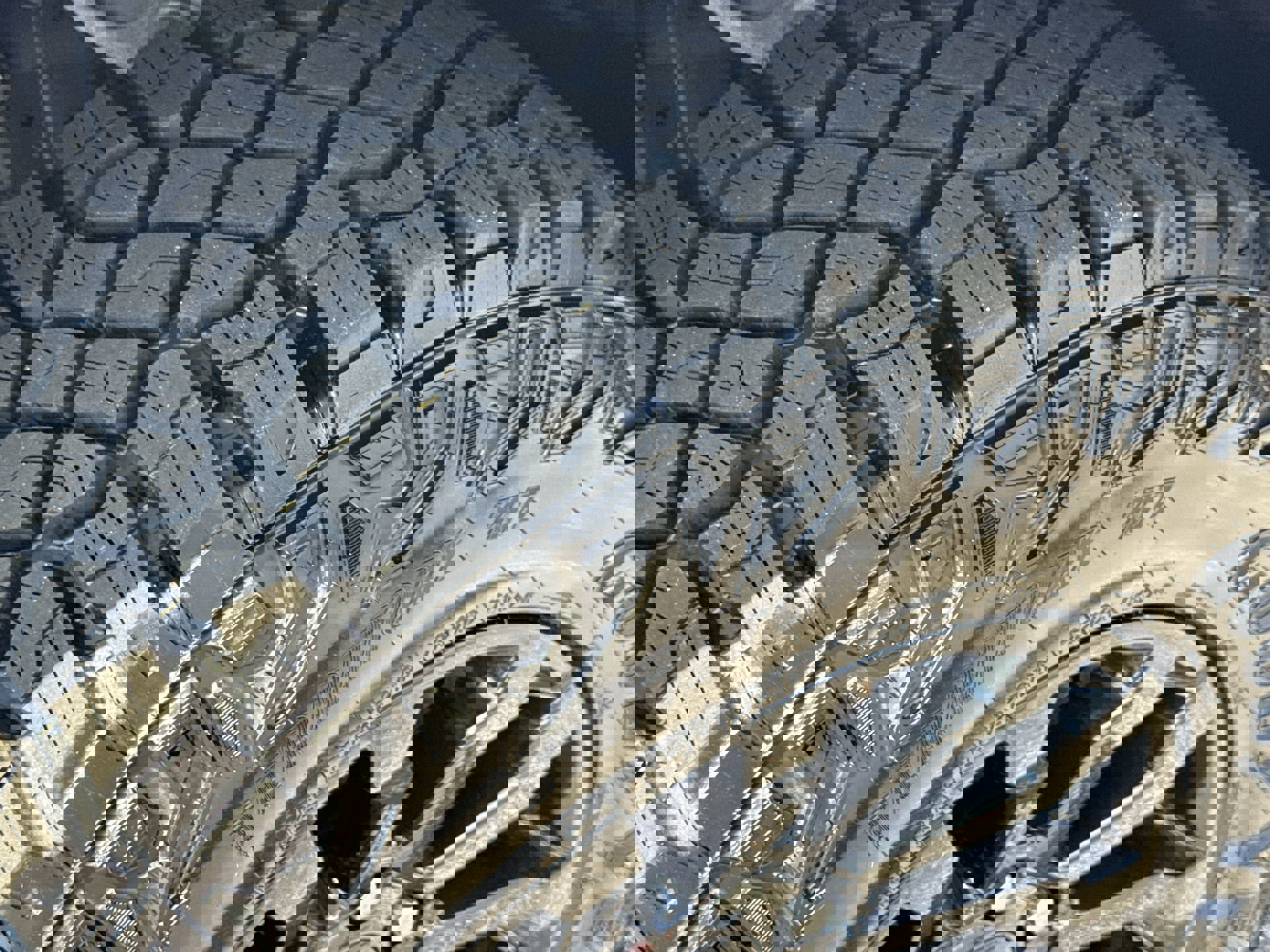 2023 Gmc Sierra 1500 AT4X photo 11