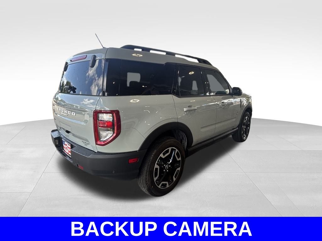 2023 Ford Bronco Sport Outer Banks photo 4