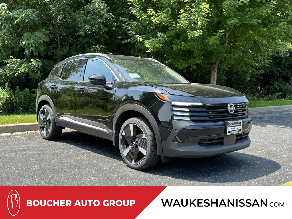 2025 Nissan Kicks SR AWD's photo