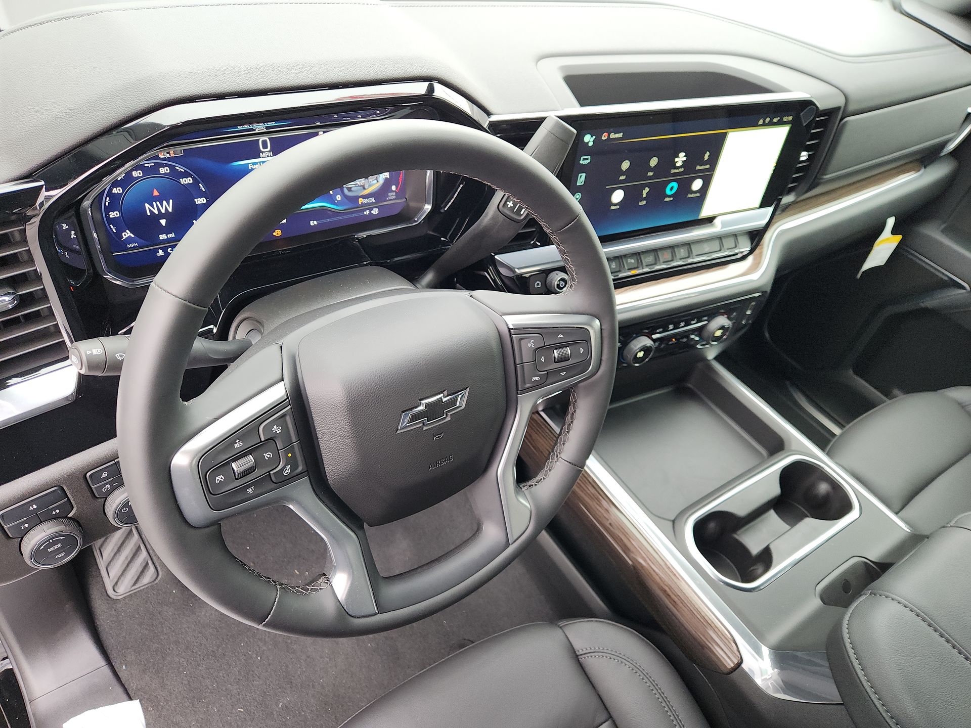 2025 Chevrolet Silverado 2500HD LT photo 9