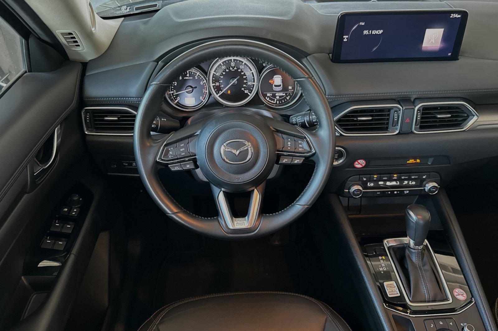 2023 Mazda CX-5 2.5 S Preferred photo 10