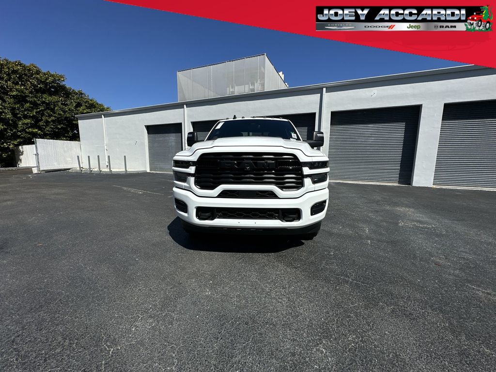 2025 Ram 2500 Big Horn photo 3