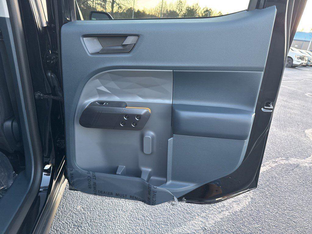2025 Ford Maverick Tremor photo 13