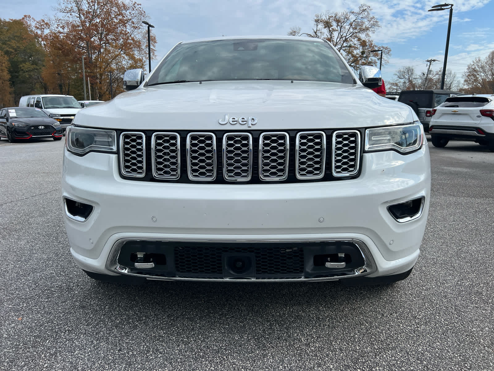 2020 Jeep Grand Cherokee Overland photo 2