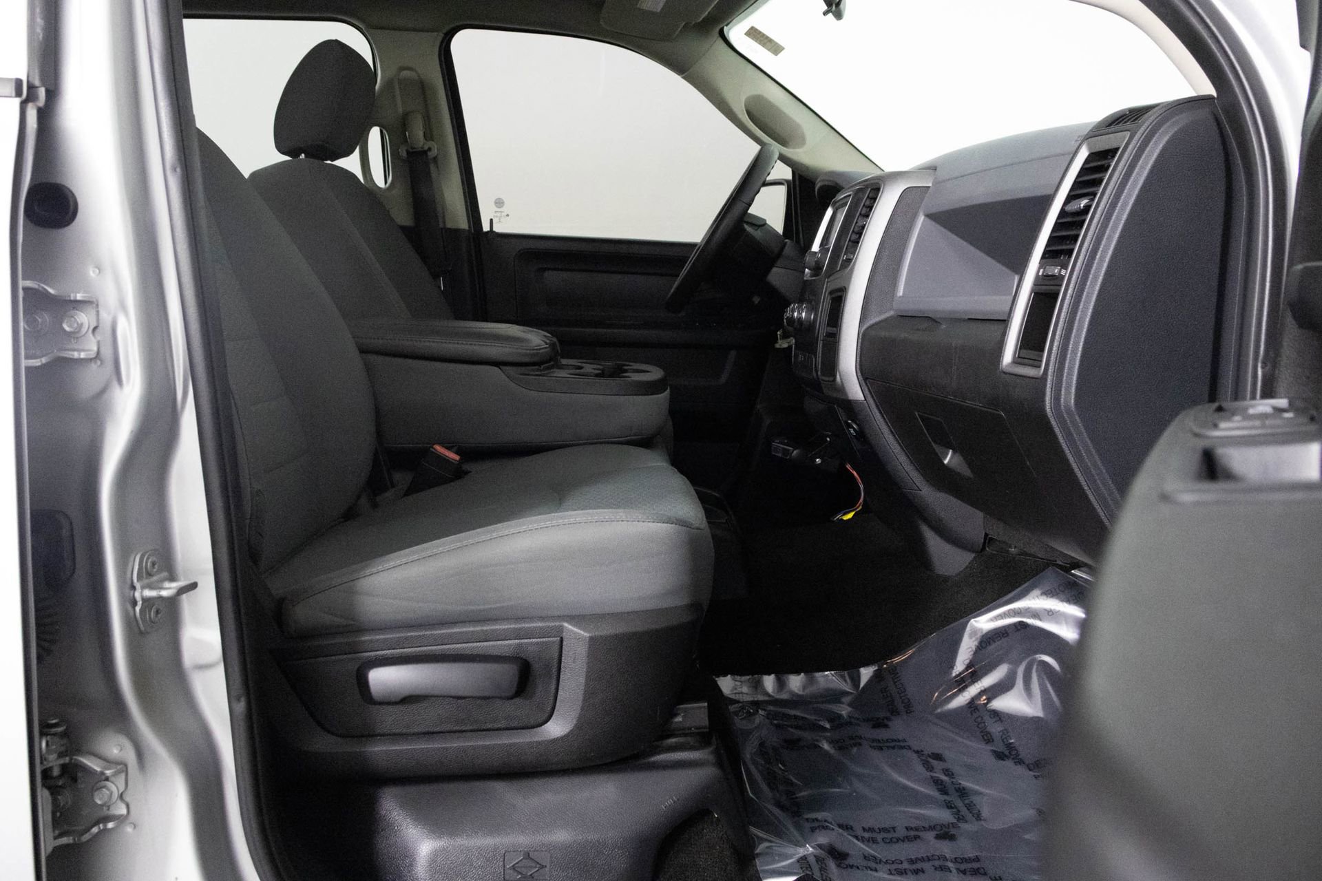 2017 Ram 1500 Express photo 25