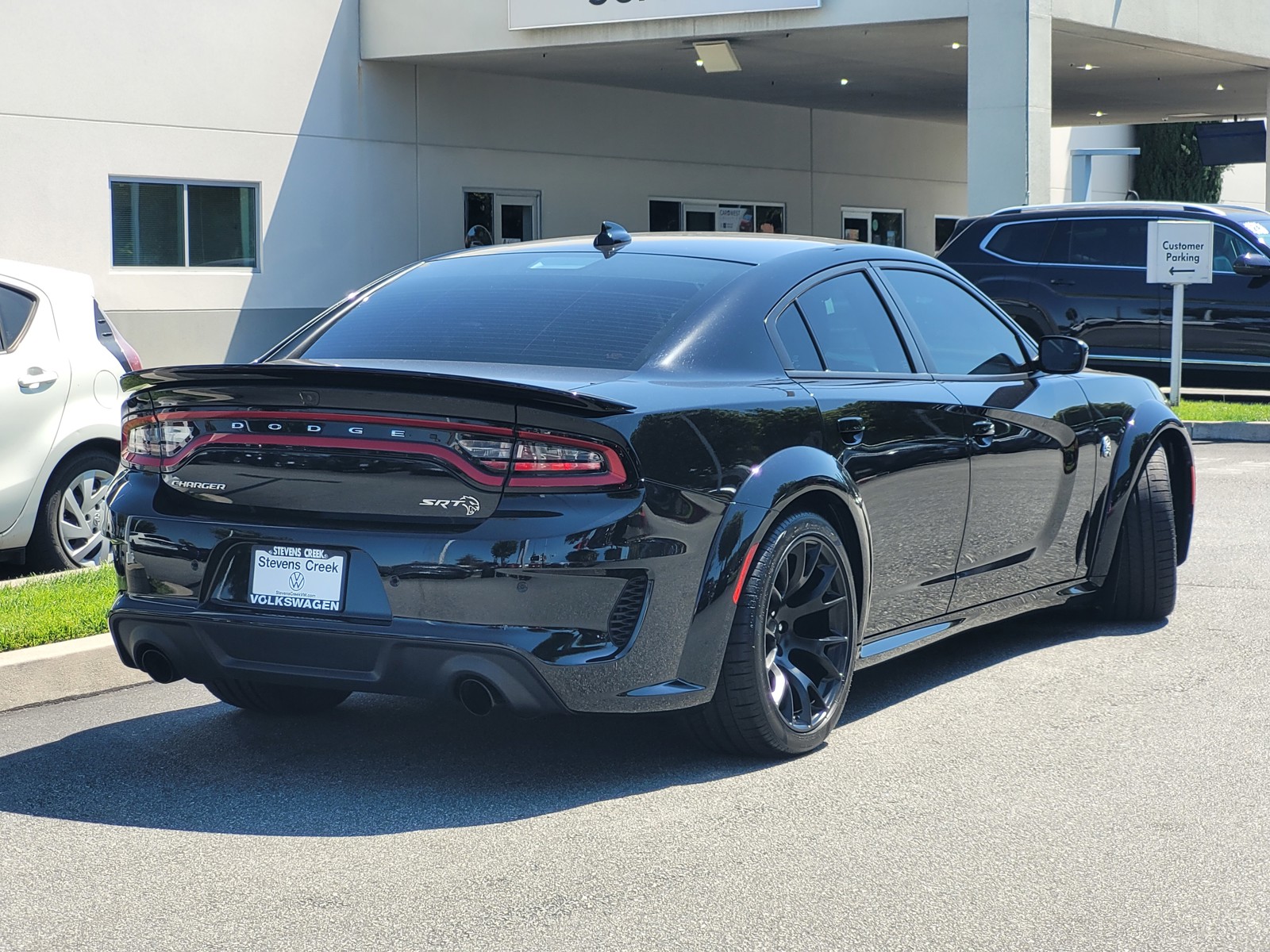 2023 Dodge Charger SRT8 Hellcat Widebody photo 4