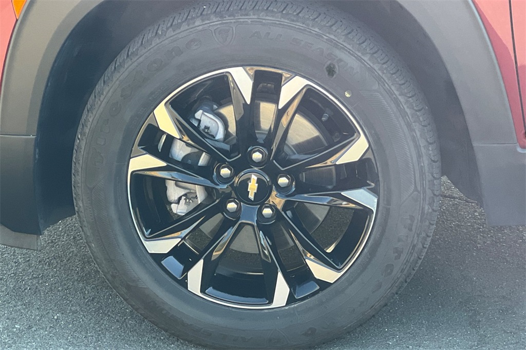 2023 Chevrolet Trailblazer LT photo 13