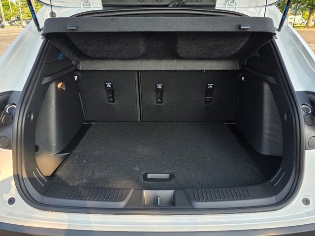 2025 Chevrolet Trax photo 4