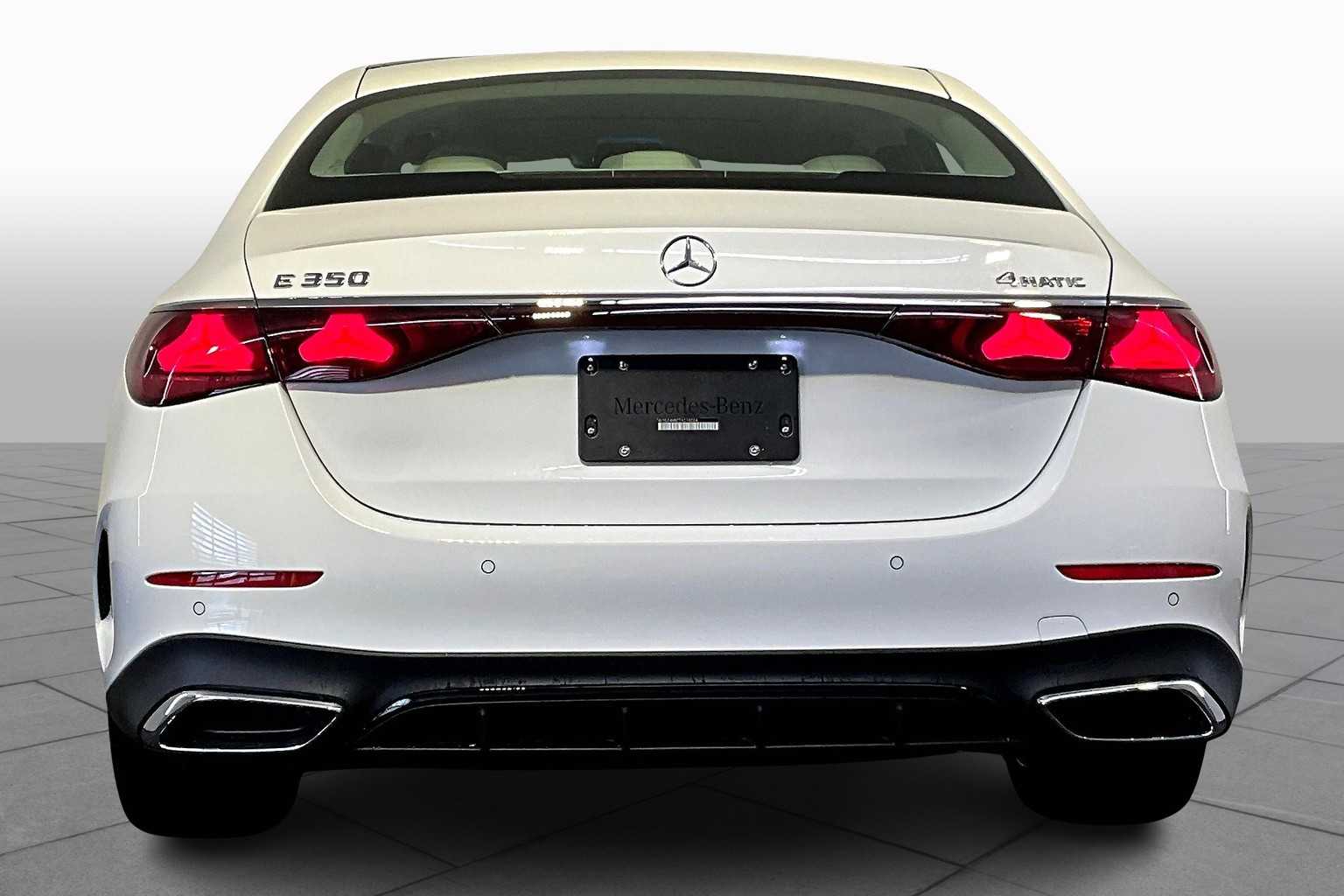 2026 Mercedes Benz E 350 4MATIC Sedan photo 4