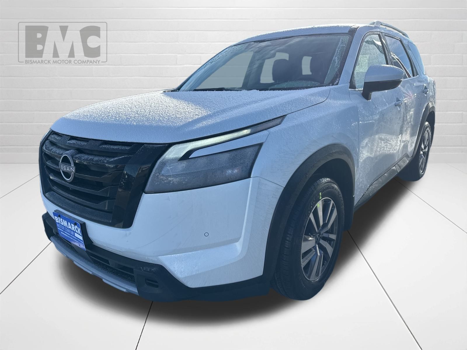 2025 Nissan Pathfinder SL's photo