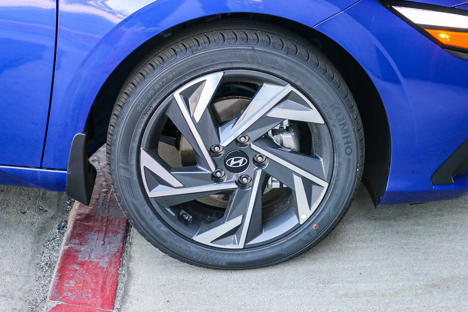 New 2025 Intense Blue Hyundai SEL Sport image 11