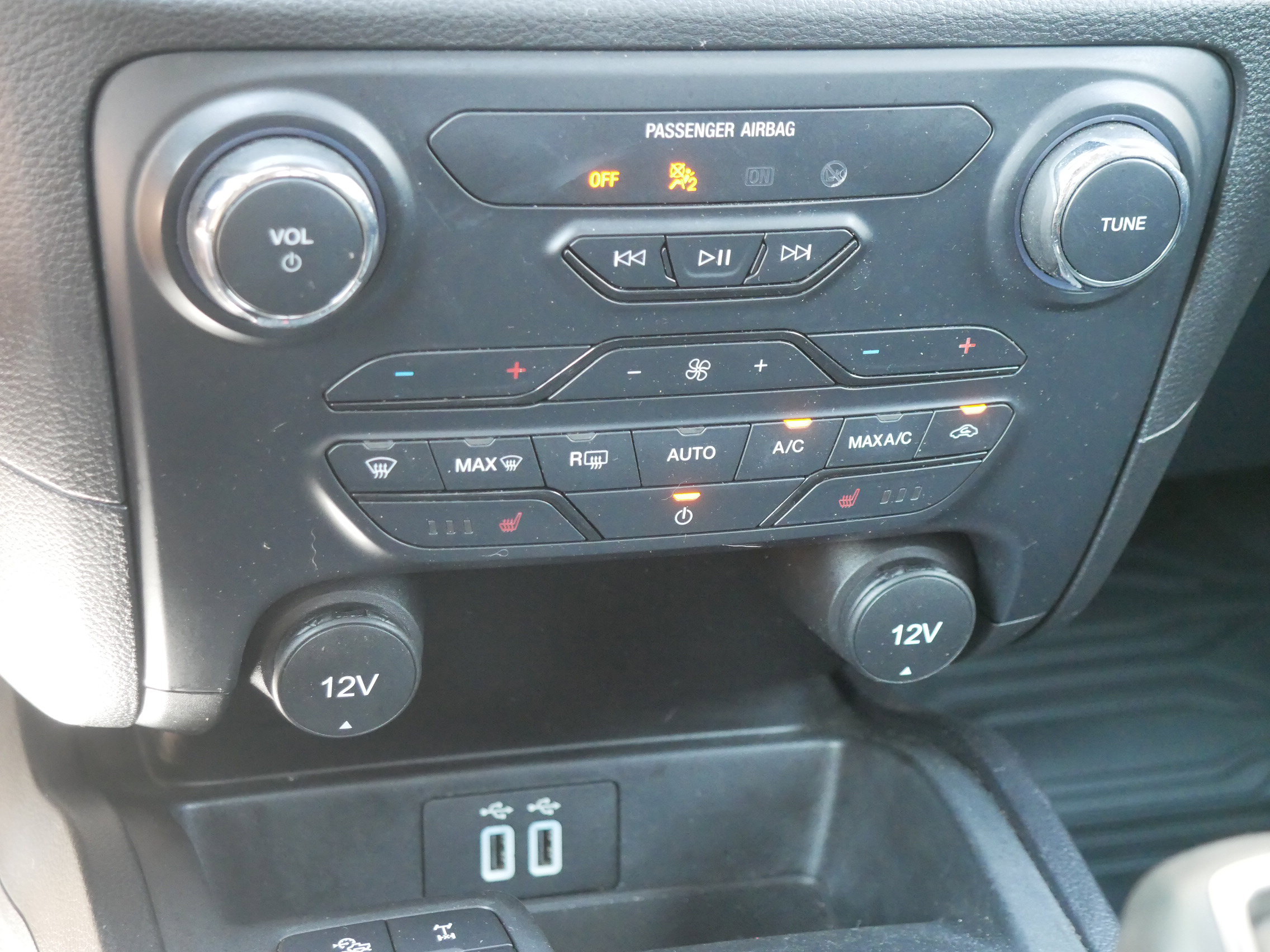 2023 Ford Ranger Lariat photo 13