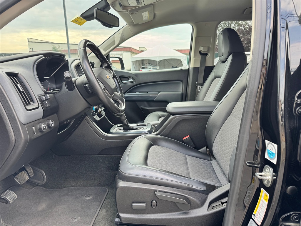 2016 Chevrolet Colorado Z71 photo 17