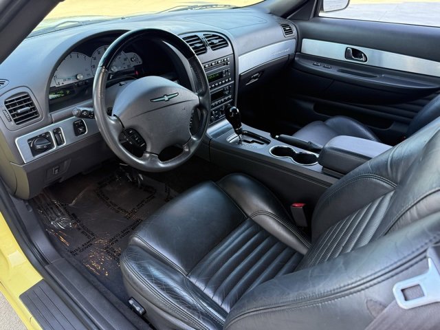 2002 Ford Thunderbird Base photo 15