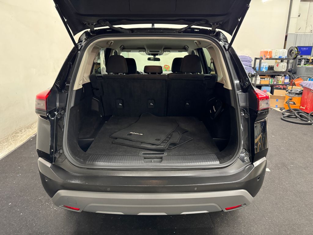 2023 Nissan Rogue S photo 10