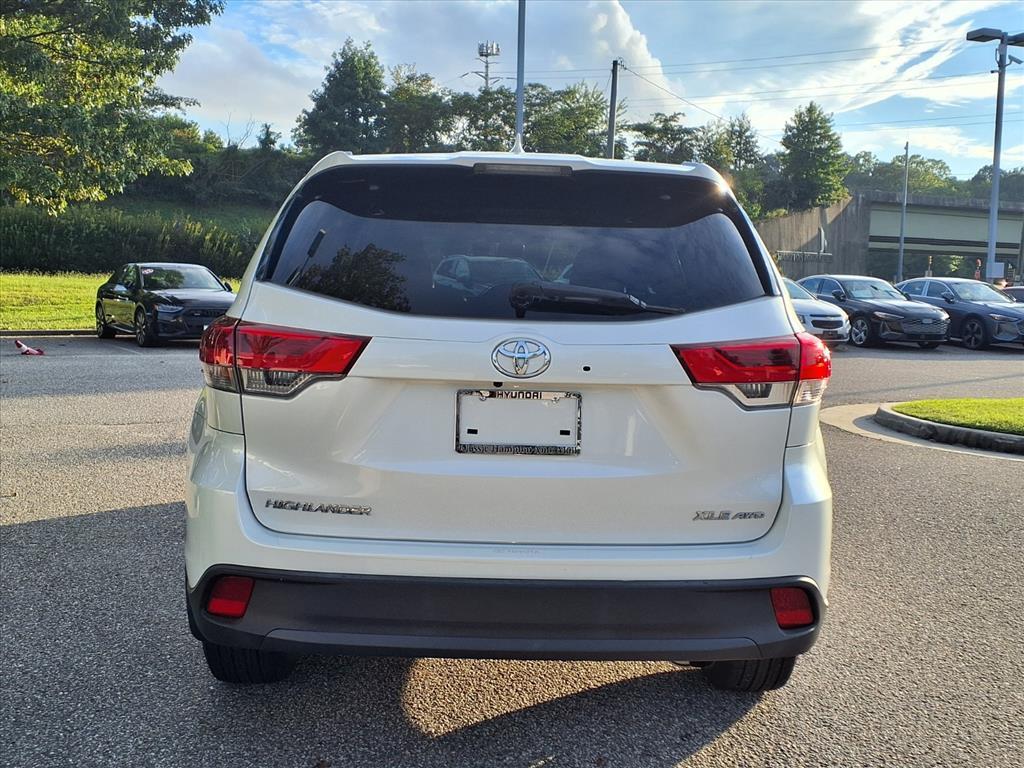 2019 Toyota Highlander XLE photo 7