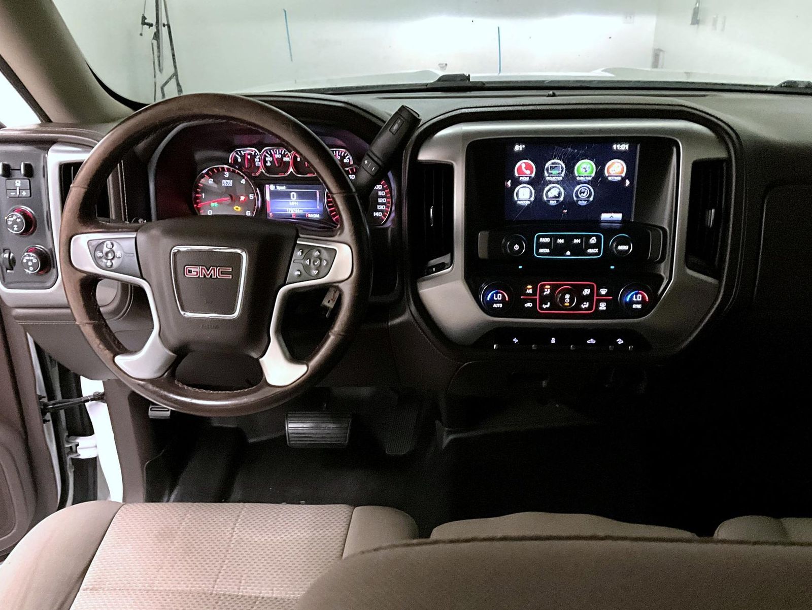 2016 Gmc Sierra 1500 SLE photo 12