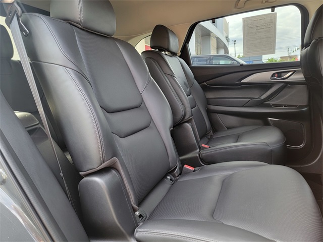 2022 Mazda CX-9 Touring photo 17