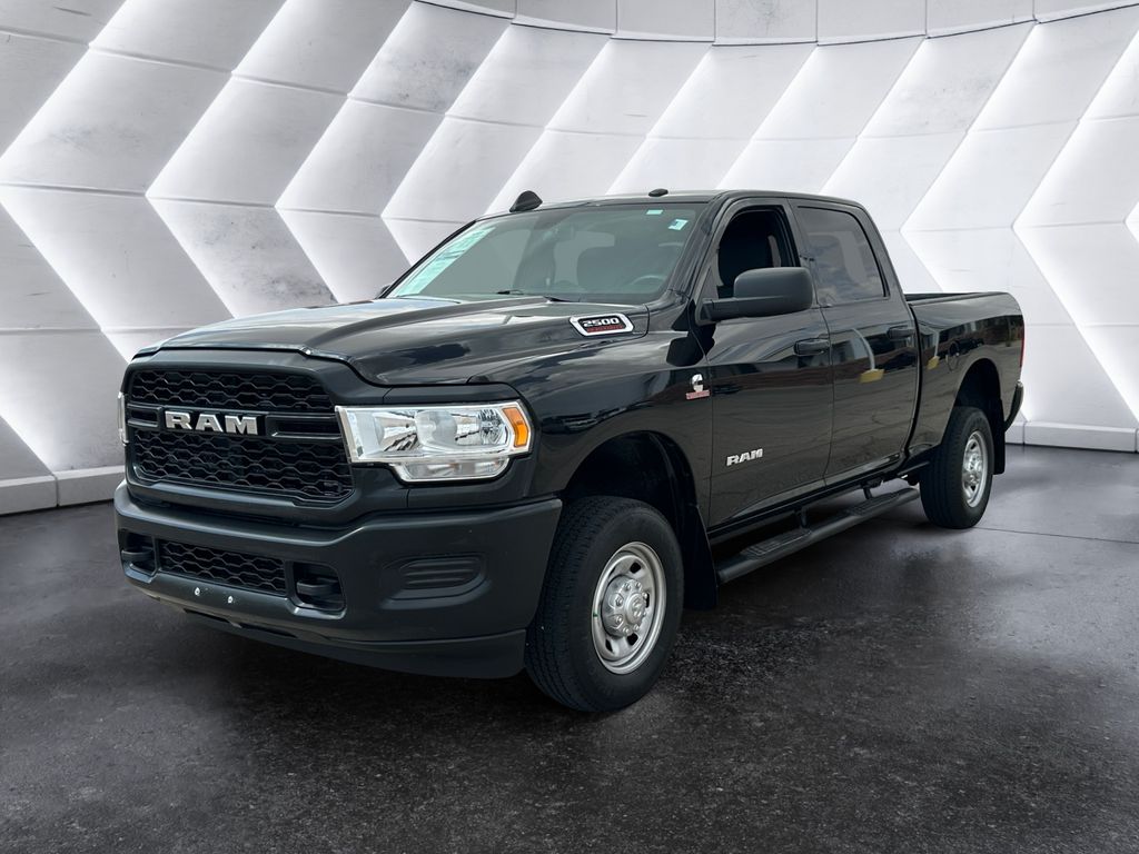 2022 Ram 2500 Tradesman photo 3