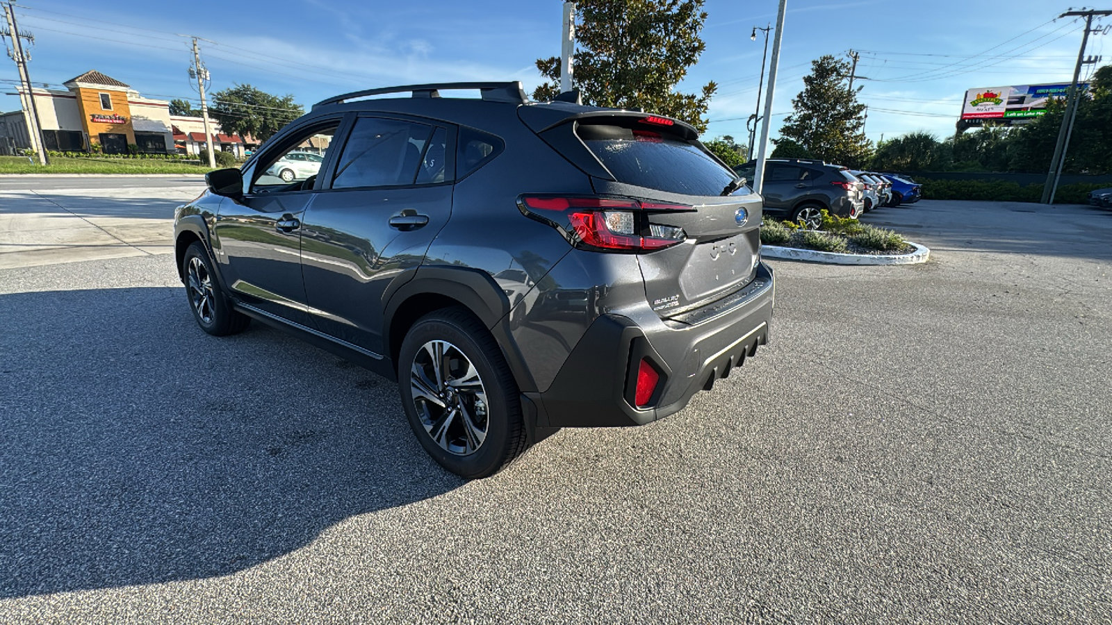 2025 Subaru Crosstrek Premium photo 4
