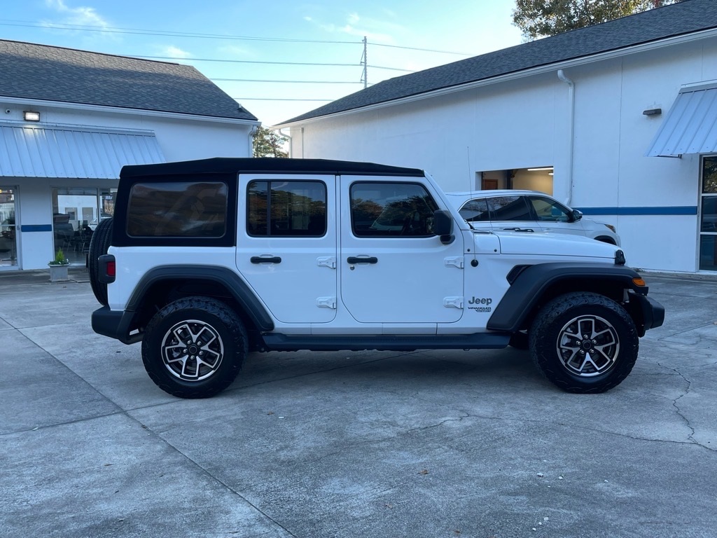 2021 Jeep Wrangler Unlimited Sport S photo 2