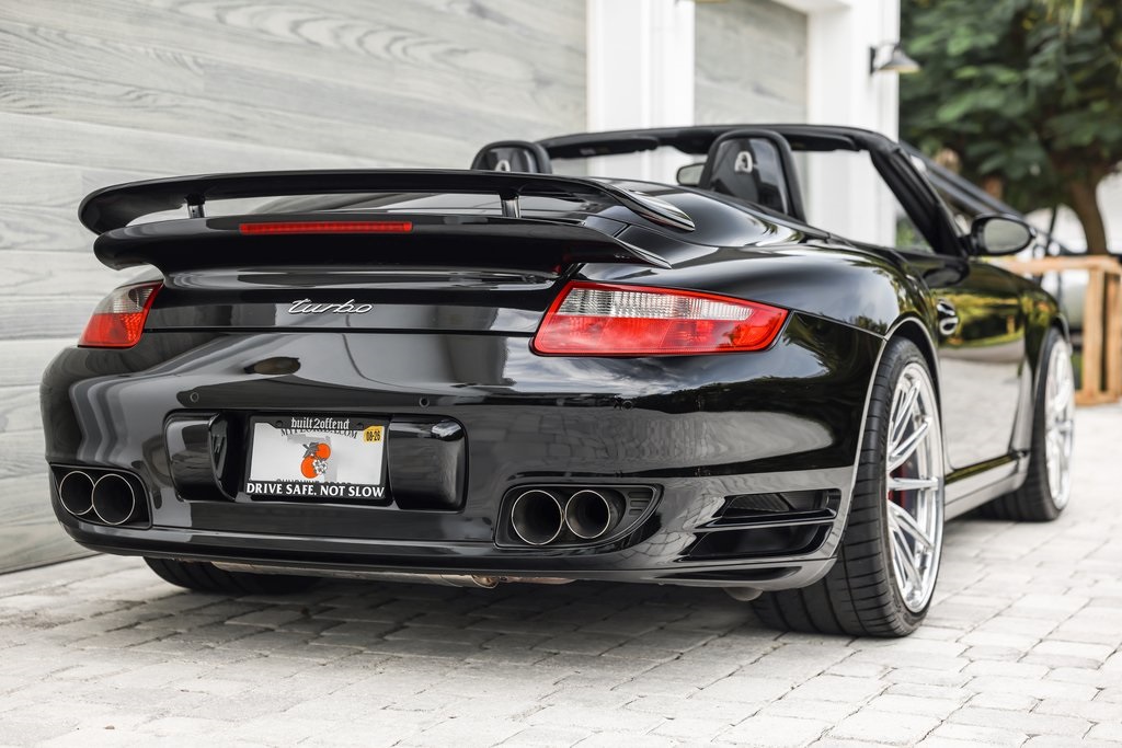 2009 Porsche 911 Turbo photo 16