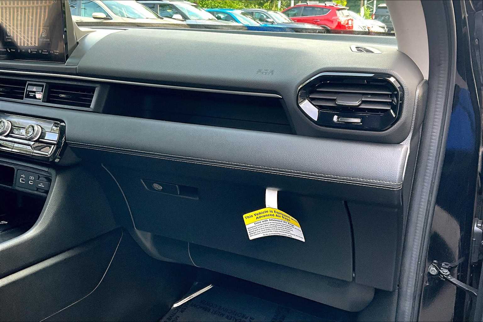 2023 Honda Pilot Touring photo 15
