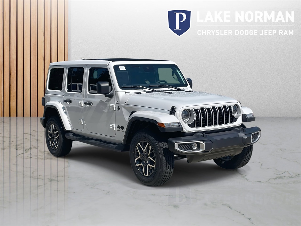 2025 Jeep Wrangler Sahara photo 2