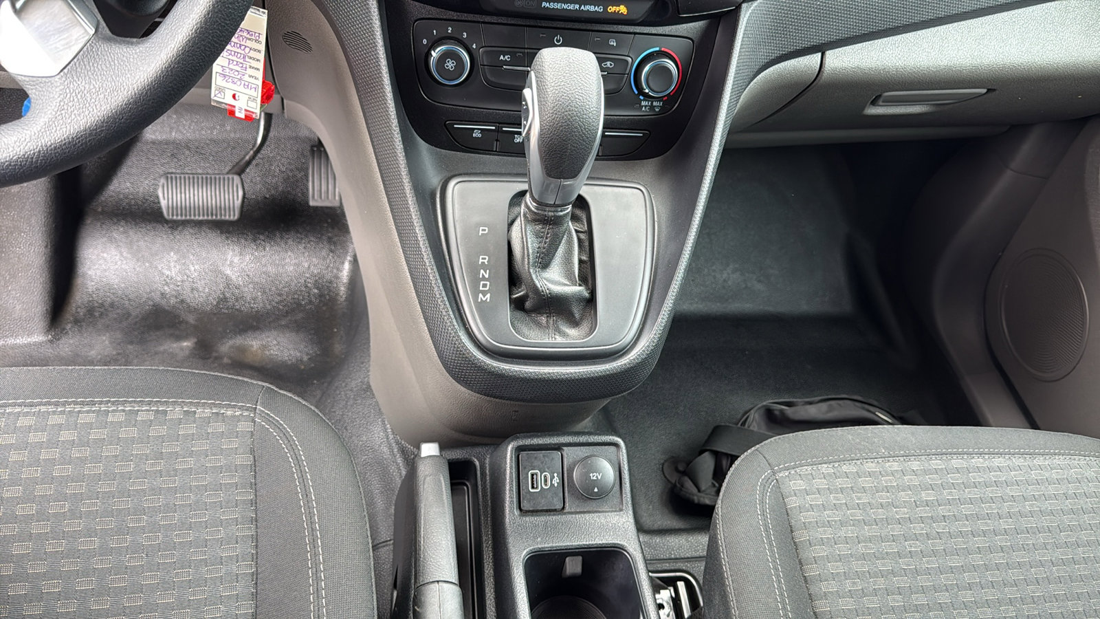 2023 Ford Transit Connect Van XLT photo 20