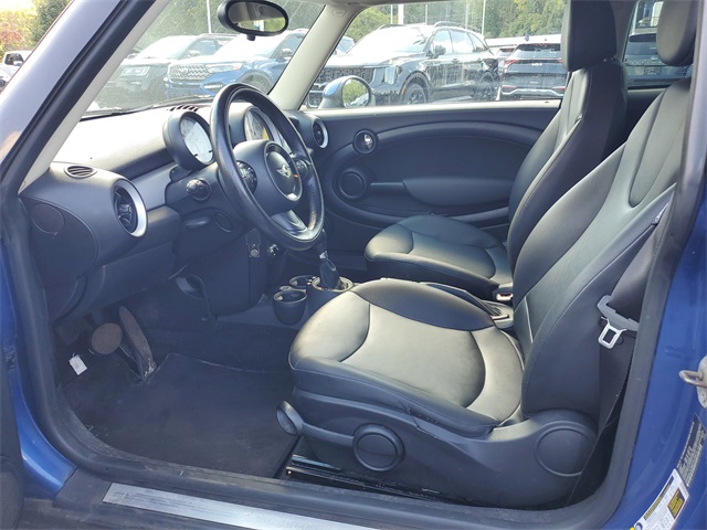 2013 Mini Cooper Base photo 8