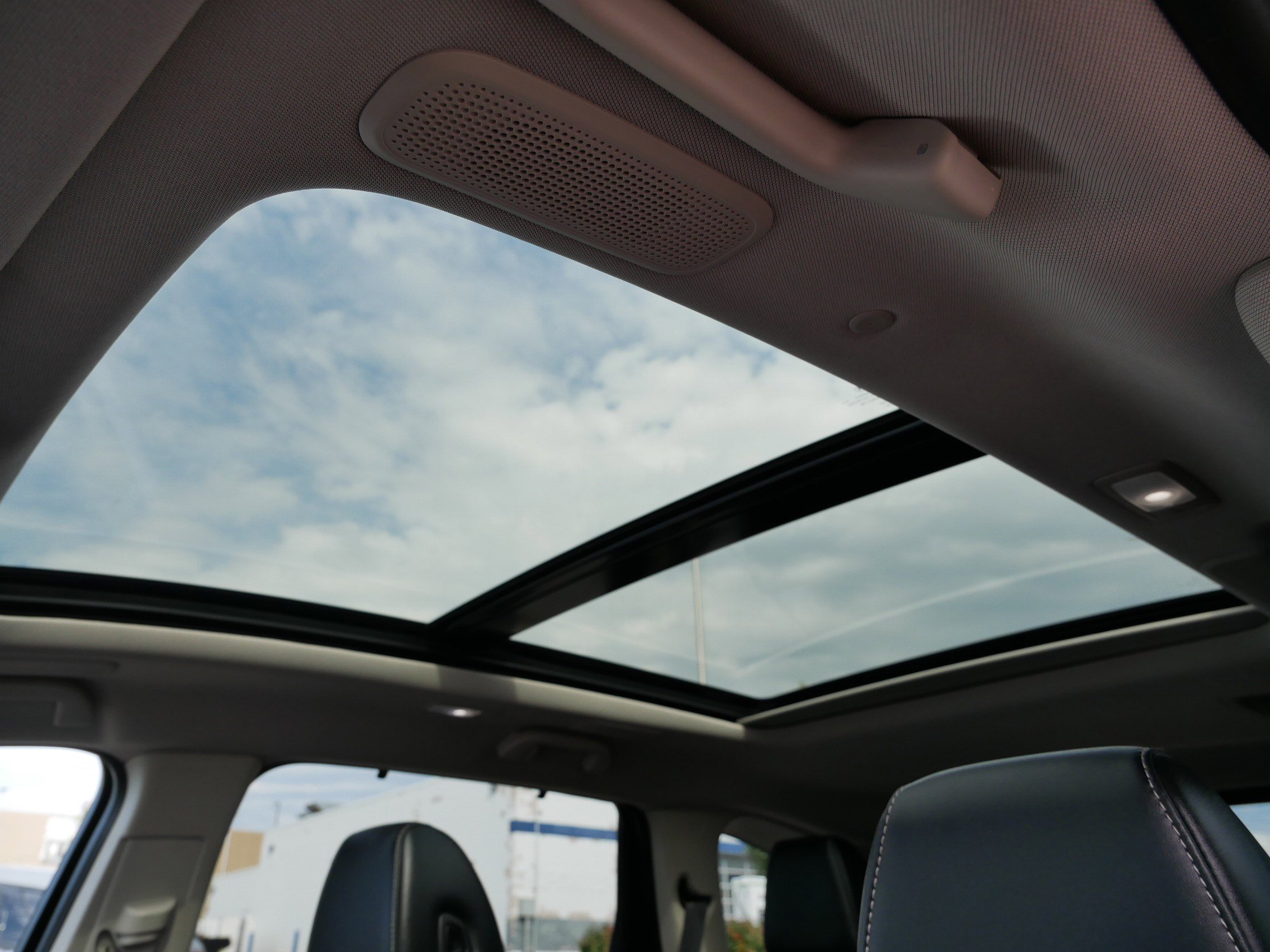 2025 Acura MDX SH-AWD Technology photo 32