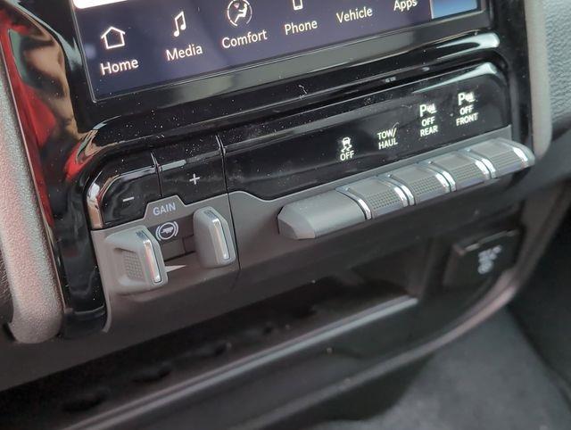 2025 Ram 2500 Tradesman photo 15