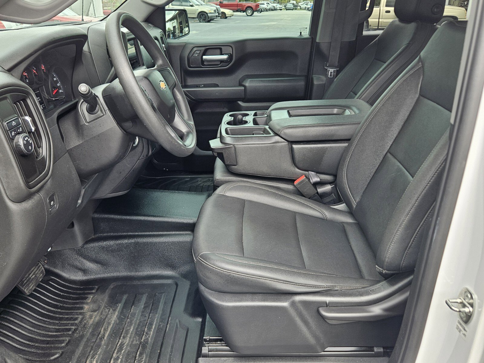 2022 Chevrolet Silverado 1500 Work Truck photo 3