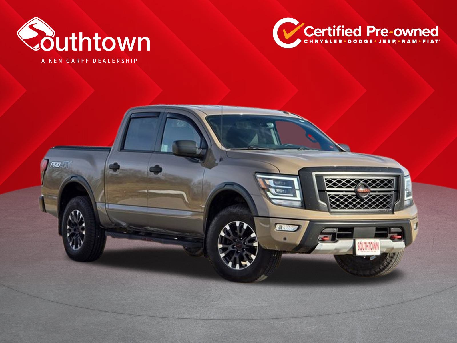 2021 Nissan Titan PRO-4X's photo
