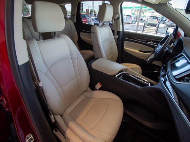 2023 Buick Enclave Essence photo 15