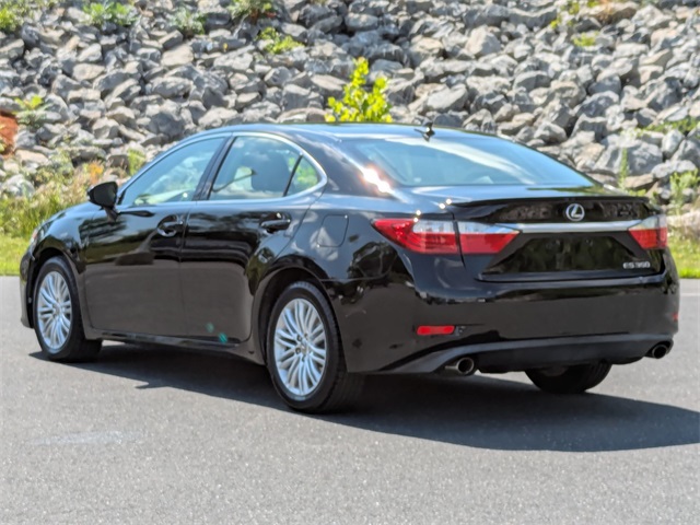 2014 Lexus ES 350 photo 7