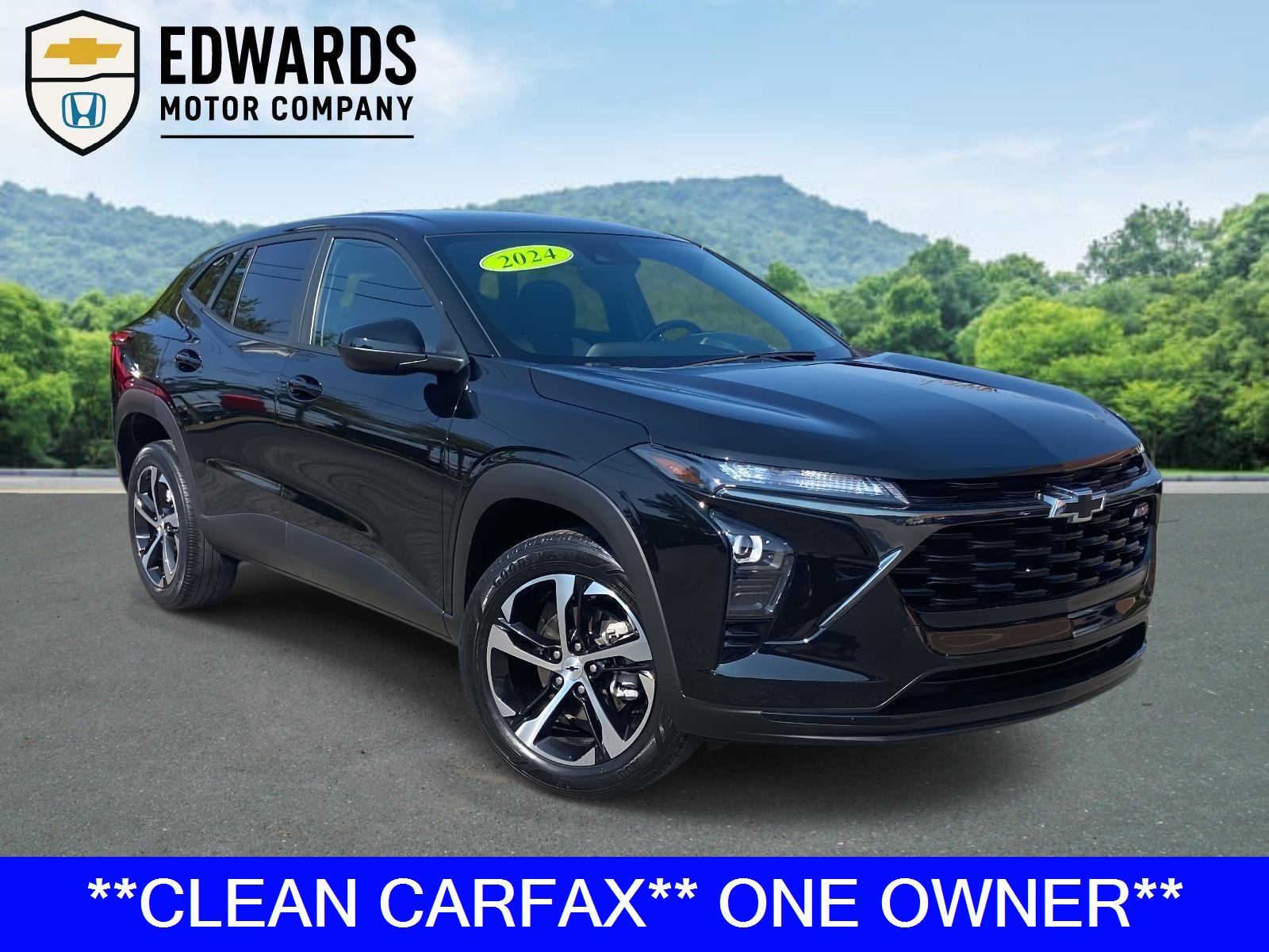 2024 Chevrolet Trax RS's photo