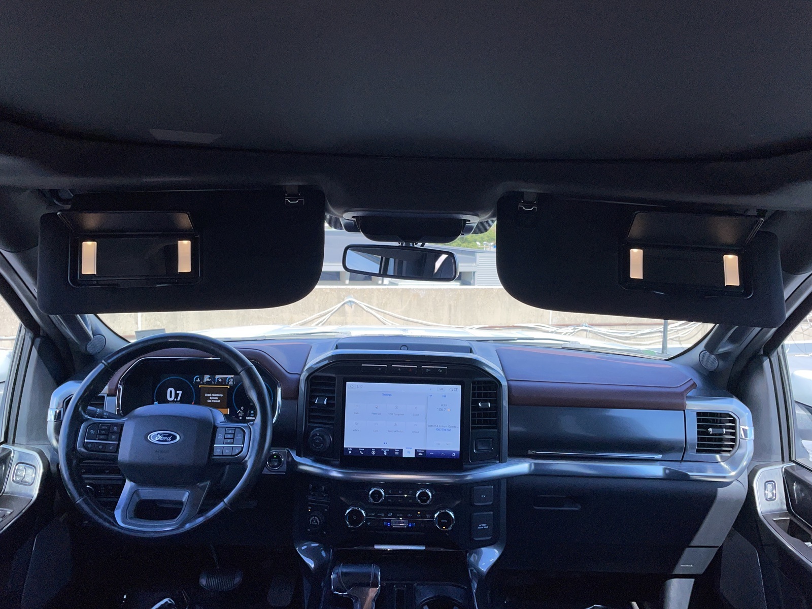 2022 Ford F-150 Lariat photo 3